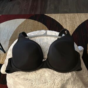 Cacique Black Seamless T-Shirt Bra